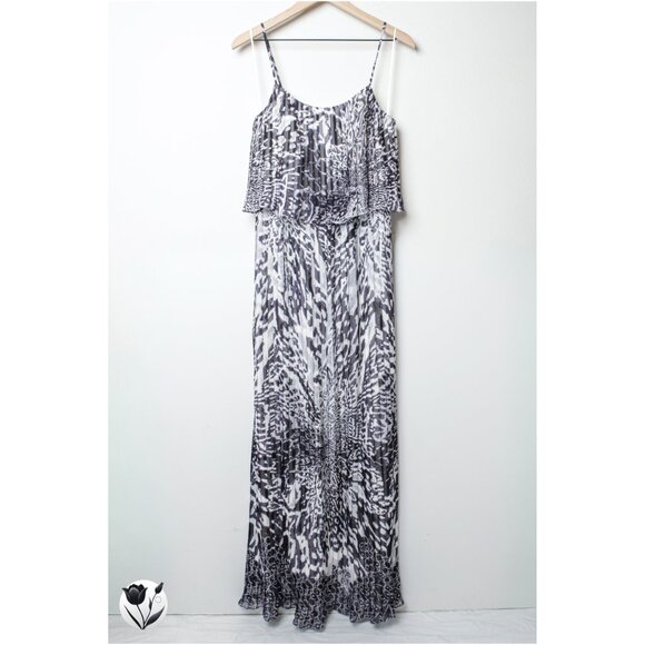 Women's Aidan Mattox Maxi Dress M/6 Animal Print Pleated Sleeveless Formal Gown - Picture 1 of 15